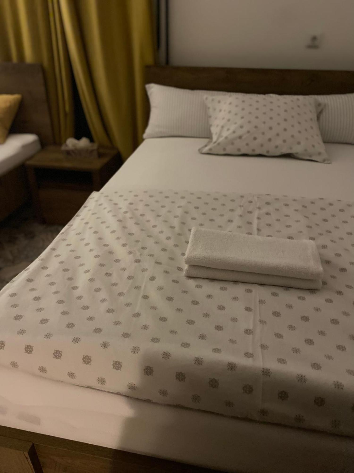 Rooms & Apartment Zala Airport Shuttle Option Cerklje na Gorenjskem Esterno foto