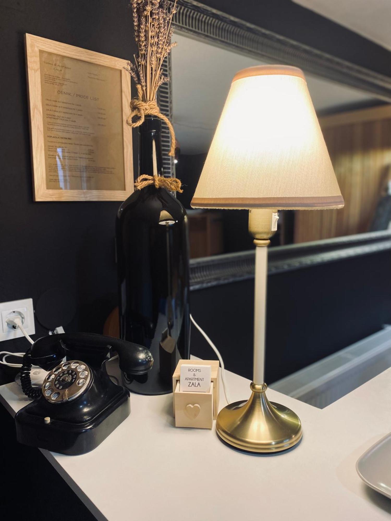 Rooms & Apartment Zala Airport Shuttle Option Cerklje na Gorenjskem Esterno foto